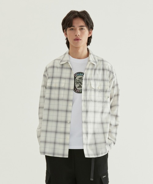 COVERNAT(カバーナット)の「OMBRE CHECK SHIRT(ポロシャツ・メンズ・ネイビー/アイボリー・X-LARGE/LARGE/MEDIUM/SMALL)」の1枚目の写真