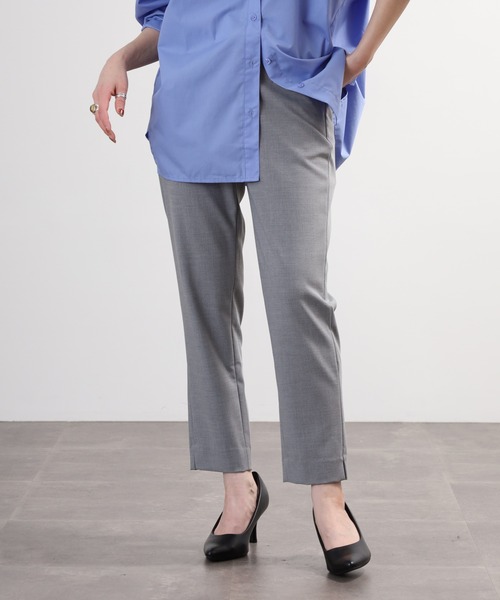 EGLANTINE(エグランティーヌ)の「EGLANTINE ストレッチテーパードパンツ(その他パンツ・レディース・ブラック/ライトベージュ/ライトグレー/キャメル・38)」の13枚目の写真