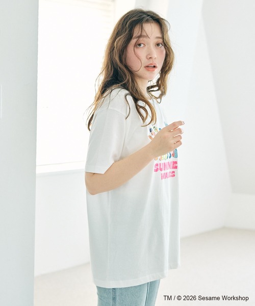 SESAME STREET(セサミストリート)の「【セサミストリート/SESAME STREET】サーフフォトプリントTシャツ(ELMO&FRIENDS)(Tシャツ/カットソー・レディース・グレー/エメラルド/オフホワイト・LL/3L/M/L)」の20枚目の写真