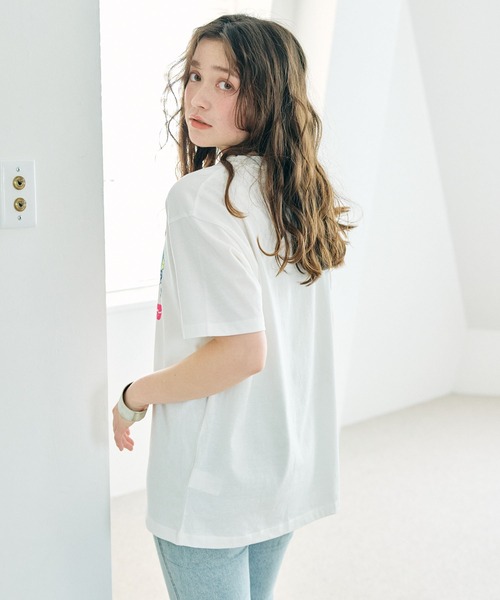SESAME STREET(セサミストリート)の「【セサミストリート/SESAME STREET】サーフフォトプリントTシャツ(ELMO&FRIENDS)(Tシャツ/カットソー・レディース・グレー/エメラルド/オフホワイト・LL/3L/M/L)」の22枚目の写真