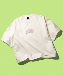 HUF（ハフ）の「CLASSIC ARCH WIDE CREW（Tシャツ/カットソー）」