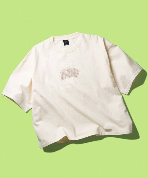 HUF(ハフ)の「CLASSIC ARCH WIDE CREW(Tシャツ/カットソー・メンズ・オフホワイト/イエロー/ブラック・S/XL/M/L)」の2枚目の写真