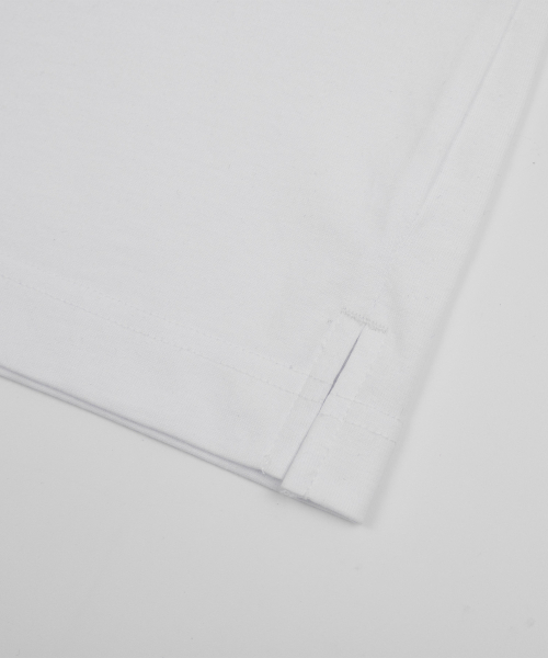 KALAPATTHAR（カラパタール）の「KP Signature Logo Loosefit Long Sleeve - WHITE（Tシャツ/カットソー・メンズ・その他・LARGE/X-LARGE/MEDIUM）」の2枚目の写真