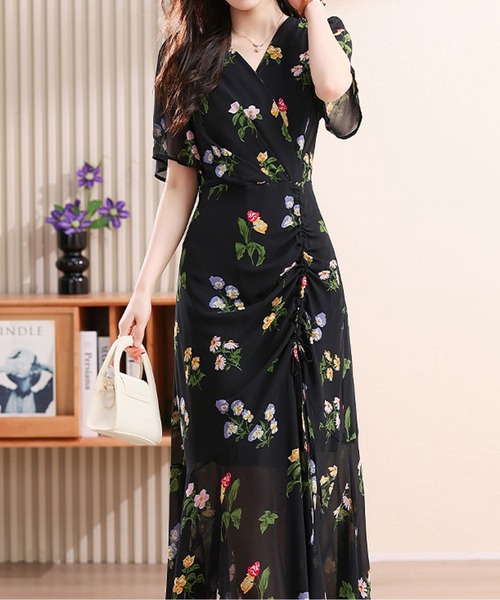 CHUL(チュル)の「フラワープリントシアーワンピース(ワンピース・レディース・ブラック・XX-LARGE/X-LARGE/LARGE/MEDIUM)」の2枚目の写真