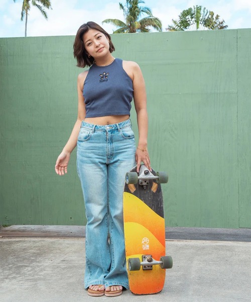 ROXY(ロキシー)の「ROXY/ロキシー タンクトップ クロップド丈 ショート丈 RHYTHM フラワーカットアウトタンクトップ RDK262043(タンクトップ・レディース・インディゴブルー/ピンク/オレンジ・L/M)」の9枚目の写真