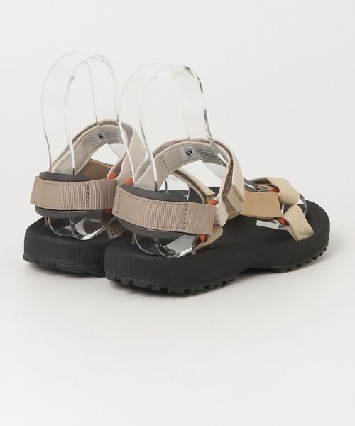 Teva(テバ)の「テバ Teva ウィンステッド WINSTED(サンダル・レディース・ベージュ・23.0cm/24.0cm/25.0cm)」の2枚目の写真