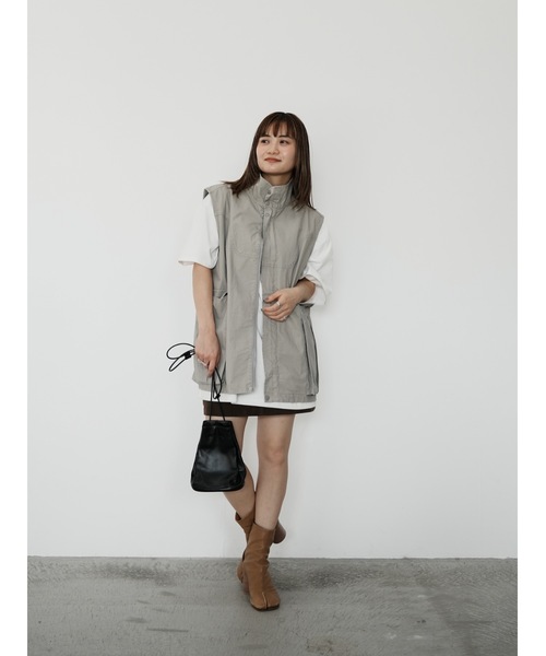 Katrin TOKYO(カトリーントーキョー)の「stand collar vest(ベスト・レディース・グリーン/グレー系/チャコールグレー・XS/FREE)」の10枚目の写真