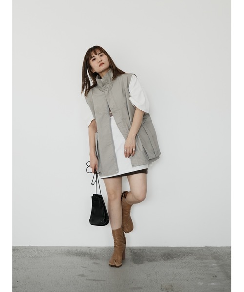 Katrin TOKYO(カトリーントーキョー)の「stand collar vest(ベスト・レディース・グリーン/グレー系/チャコールグレー・XS/FREE)」の14枚目の写真