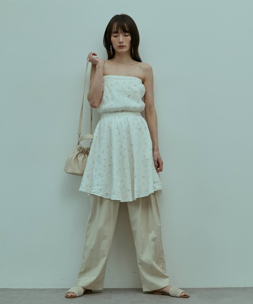 flaeu(フラユ)の「Mini Drawstring 2Way Bag(ハンドバッグ・レディース・ブラック/アイボリー/ブラウン・FREE)」の8枚目の写真