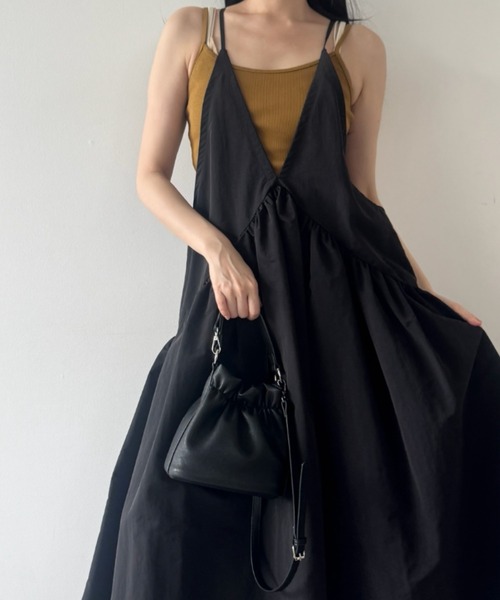 flaeu(フラユ)の「Mini Drawstring 2Way Bag(ハンドバッグ・レディース・ブラック/アイボリー/ブラウン・FREE)」の18枚目の写真