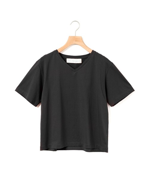 MidiUmi(ミディウミ)の「MidiUmi Vネックプルオーバー(Tシャツ/カットソー・レディース・オフホワイト/ブラック/レッド/ブルー・FREE)」の2枚目の写真