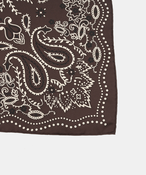 FRAMeWORK（フレームワーク）の「manipuri/マニプリ シルク65 KALEIDO BANDANA(ブラウン)（バンダナ/スカーフ・レディース・ブラウン・FREE）」の5枚目の写真