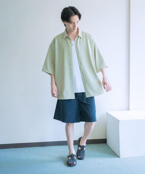 SENSE OF PLACE by URBAN RESEARCH（センスオブプレイスバイアーバンリサーチ）の「『ユニセックス』エクストラルーズショートスリーブシャツ（シャツ/ブラウス・メンズ・ライトグレー/チャコールグレー/ブラウン/ミント・MEDIUM/LARGE）」の11枚目の写真