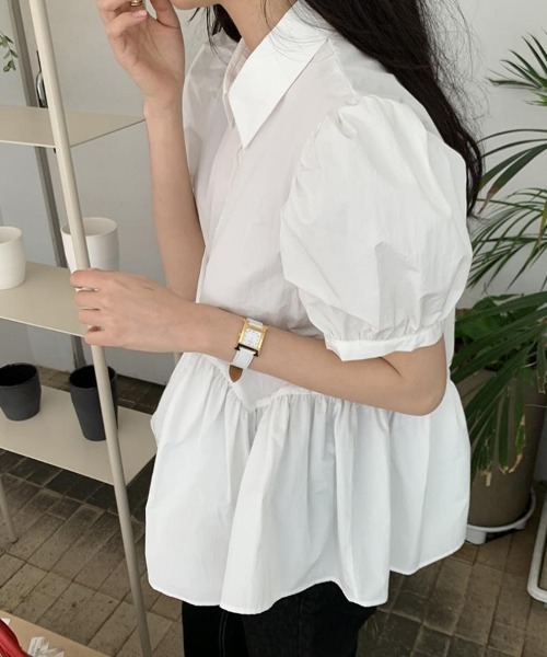 mielu(ミエル)の「パフスリーブチュニック(シャツ/ブラウス・レディース・ホワイト/ブラック・LARGE/MEDIUM)」の9枚目の写真