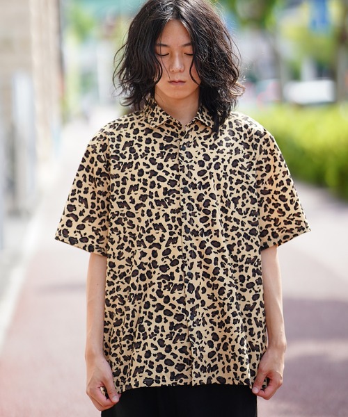 COOKMAN(クックマン)の「Cookman クックマン ワークシャツ Work Shirts Short Sleeve Light Leopard Beige(シャツ/ブラウス・メンズ・ベージュ/ブラック・MEDIUM/LARGE)」の2枚目の写真
