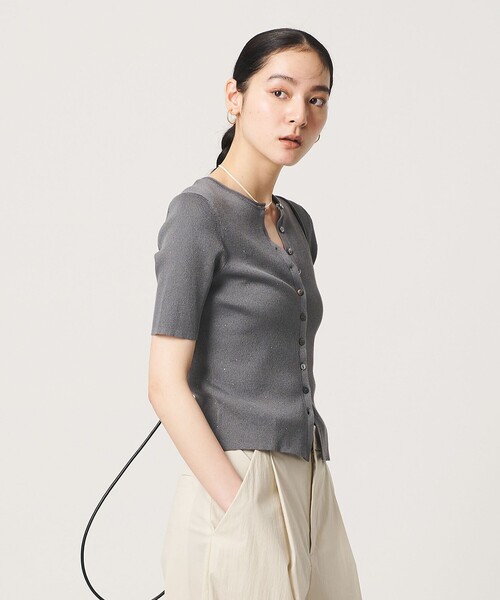 BEAUTY&YOUTH UNITED ARROWS(ビューティーアンドユースユナイテッドアローズ)の「スパンコール ハーフスリーブ 2WAYカーディガン ウォッシャブル(カーディガン/ボレロ・レディース・シャーベット/オフホワイト/ダークグレー・FREE)」の8枚目の写真