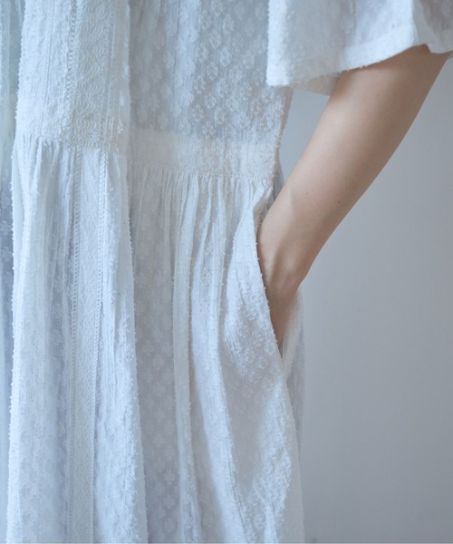 yuni(ユニ )の「△Flower JQ×lace one-piece(ワンピース・レディース・ホワイト・FREE)」の16枚目の写真