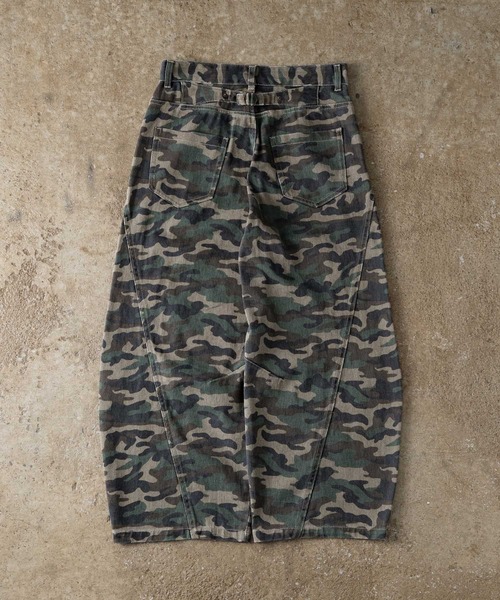 ADAMASTE(アダマスト)の「Vintage Like Camouflage Wide Pants - ヴィンテージライクカモフラージュワイドパンツ(デニムパンツ・メンズ・カーキ/ブラック・SMALL/MEDIUM/LARGE)」の10枚目の写真