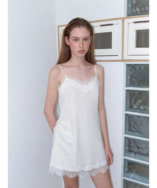 ETMON(エトモン)の「Double Lace Slip Dress, Ivory(ワンピース・レディース・その他・F)」の4枚目の写真