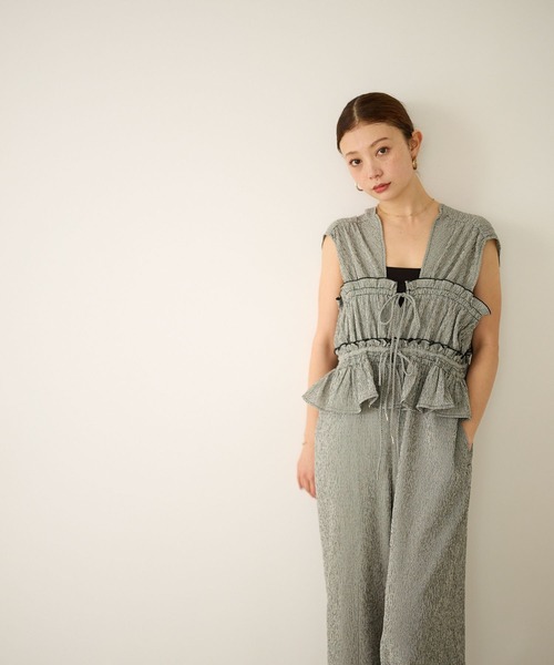 BAYFLOW（ベイフロー）の「チェックシャーリングサロペ（サロペット/オーバーオール・レディース・ブルー/ブラック・SMALL/MEDIUM）」の9枚目の写真