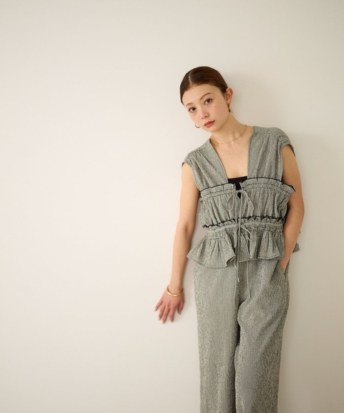 BAYFLOW（ベイフロー）の「チェックシャーリングサロペ（サロペット/オーバーオール・レディース・ブルー/ブラック・SMALL/MEDIUM）」の20枚目の写真
