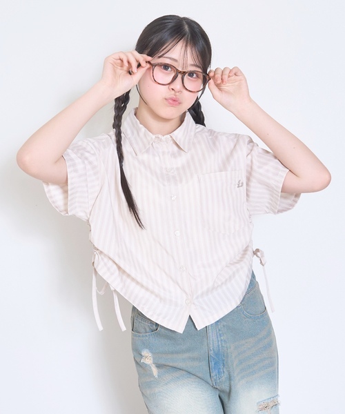 LOVETOXIC(ラブトキシック)の「【セット可】短丈ドロストストライプ半袖シャツ(シャツ/ブラウス・キッズ・ブルー/ベージュ・L:160cm/S:140cm/130cm/M:150cm)」の4枚目の写真