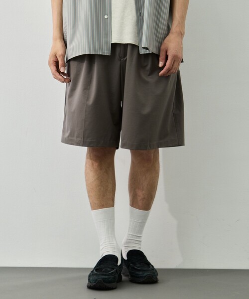 KANEMASA PHIL.(カネマサフィル)の「【KANEMASA PHIL./カネマサフィル】46G Pintuck Shorts(その他パンツ・メンズ・ダークグレー/ブラック・M/L)」の2枚目の写真