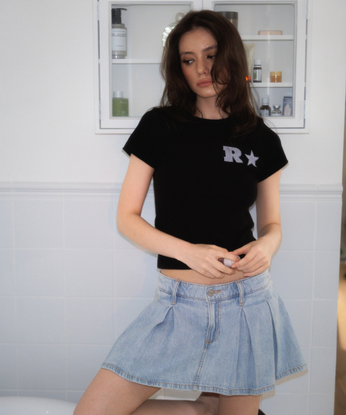 ROSEFRANTZ（ロゼフランツ）の「R Star Logo T-shirt [Black]（Tシャツ/カットソー・レディース・ブラック・SMALL/MEDIUM）」の12枚目の写真