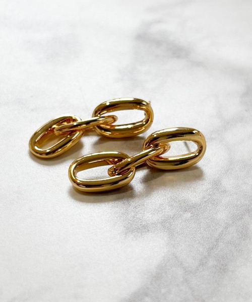 yu-ka（ユーカ）の「YU-KA:ゴールドチェーンリンクピアス Gold chain link earrings（ピアス（両耳用）・レディース・ゴールド・FREE）」の2枚目の写真