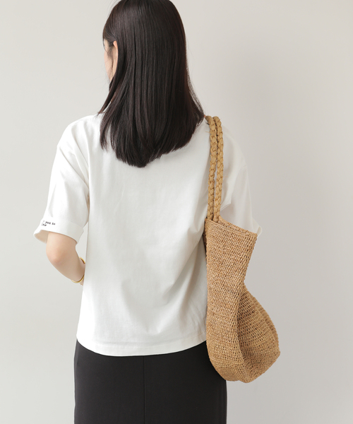 JOURNAL STANDARD relume(ジャーナルスタンダード レリューム)の「ワンポイント刺繍TEE(Tシャツ/カットソー・レディース・ホワイト/ブラック/ブラウン・FREE)」の13枚目の写真