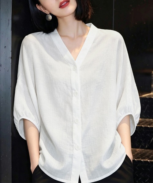 ONEP STAR(ワンピスター)の「Vネック七分袖ブラウス(シャツ/ブラウス・レディース・ホワイト・X-LARGE/LARGE/MEDIUM)」の5枚目の写真