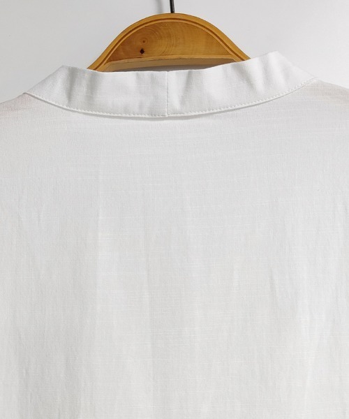 ONEP STAR(ワンピスター)の「Vネック七分袖ブラウス(シャツ/ブラウス・レディース・ホワイト・X-LARGE/LARGE/MEDIUM)」の10枚目の写真