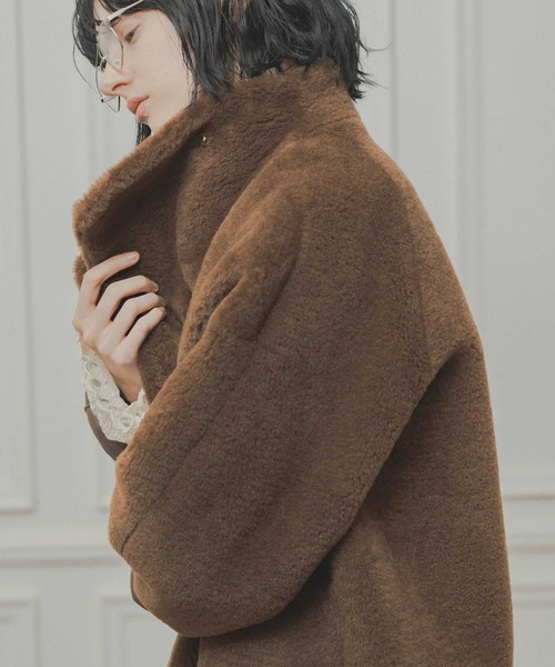 WHYTO.(ホワイト)の「「WHYTO. / ホワイト」standcollar boa coat(その他アウター・レディース・ベージュ/オフホワイト/ブラウン・36/38)」の6枚目の写真