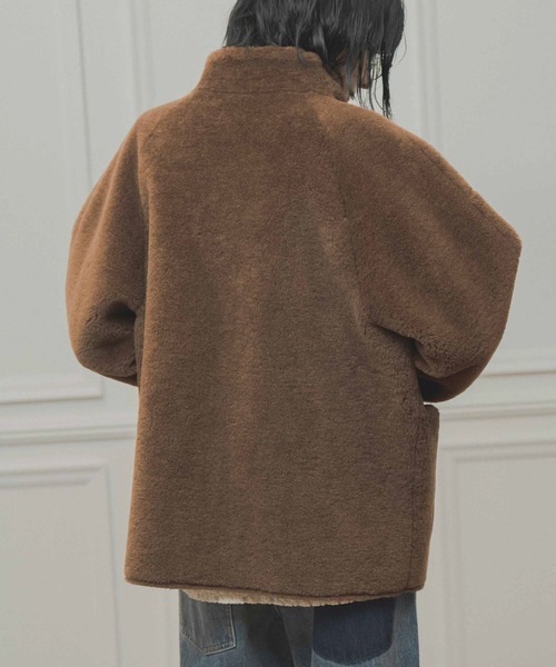 WHYTO.(ホワイト)の「「WHYTO. / ホワイト」standcollar boa coat(その他アウター・レディース・ベージュ/オフホワイト/ブラウン・36/38)」の8枚目の写真