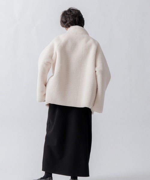 WHYTO.(ホワイト)の「「WHYTO. / ホワイト」standcollar boa coat(その他アウター・レディース・ベージュ/オフホワイト/ブラウン・36/38)」の20枚目の写真