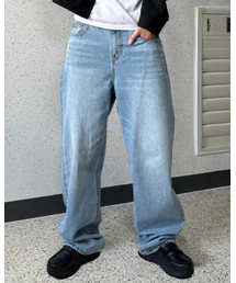 ストレートフィットデニムパンツ (ライトブルー)