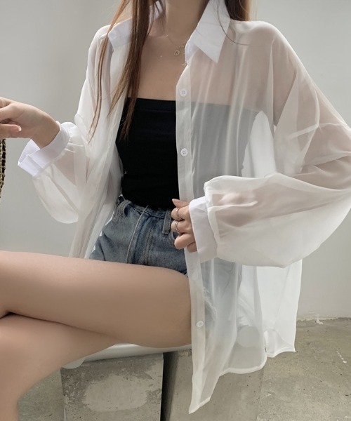 HAILY(ヘイリー)の「ビッグサイジングシアー素材シャツ/冷房対策UVカット(シャツ/ブラウス・レディース・チャコールグレー/ホワイト/ブラック/アイボリー・FREE)」の3枚目の写真