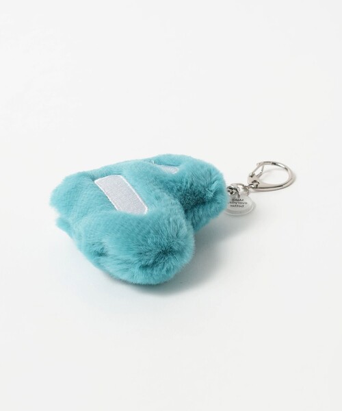 BEAMS HEART(ビームスハート)の「【ユニセックス】B-HEARTロゴ フェイクファー チャーム(キーホルダー・メンズ・レッド系その他・ONE SIZE)」の5枚目の写真