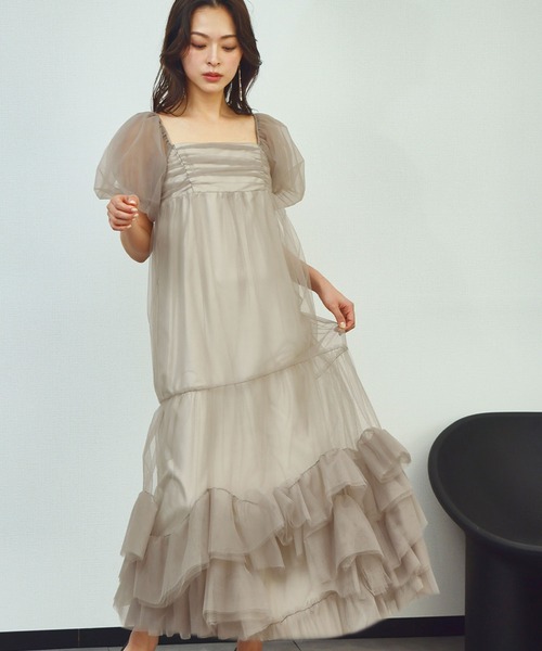 girl(ガール)の「ボリュームチュールパフスリーブドレス フリル シアー 結婚式 ワンピース パーティードレス オケージョンドレス お呼ばれ 二次会 成人式 同窓会 謝恩会 マタニティ 妊婦《着用動画あり》(ドレス・レディース・チャコールグレー/ベージュ・M/S/L)」の4枚目の写真