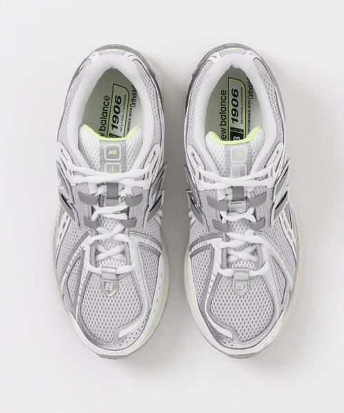 NEW BALANCE(ニューバランス)の「NEW BALANCE 1906R(スニーカー・レディース・シルバー・23.5/25/23/24/24.5)」の3枚目の写真