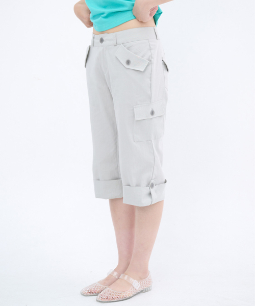 ITZAVIBE(イッザバイブ)の「STRAP POINT CAPRI PANTS - LIGHT GRAY(その他パンツ・レディース・その他・FREE)」の3枚目の写真