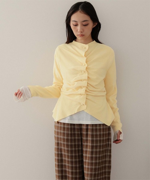 miette(ミエット)の「プチハイネックフロントギャザーボタンニット(ニット/セーター・レディース・アイボリー/チャコール/ライトイエロー・FREE)」の17枚目の写真