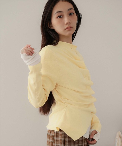 miette(ミエット)の「プチハイネックフロントギャザーボタンニット(ニット/セーター・レディース・アイボリー/チャコール/ライトイエロー・FREE)」の19枚目の写真
