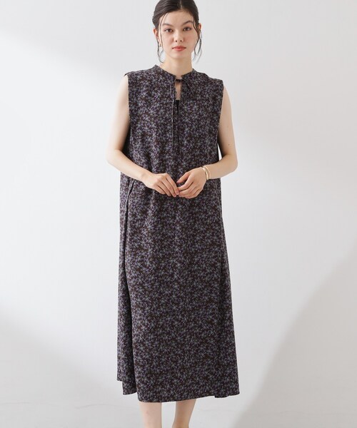 THE SHOP TK (ザ ショップ ティーケー )の「大人のリゾートムード 小花柄ワンピース(ワンピース・レディース・ブラック系/ダークブラウン系・12/13)」の12枚目の写真