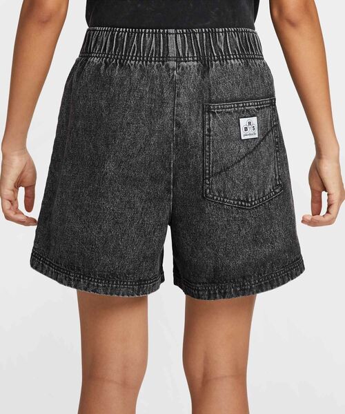 NIKE(ナイキ)の「ナイキ スポーツウェア ウィメンズ デニム ショートパンツ / Nike Sportswear Women's Denim Shorts IF3404-010 Black(デニムパンツ・レディース・ブラック・XL/L/XS/S/M)」の9枚目の写真