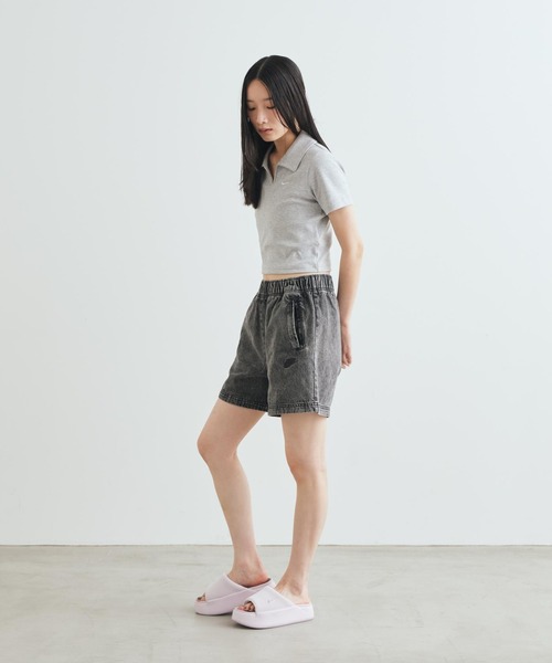 NIKE(ナイキ)の「ナイキ スポーツウェア ウィメンズ デニム ショートパンツ / Nike Sportswear Women's Denim Shorts IF3404-010 Black(デニムパンツ・レディース・ブラック・XL/L/XS/S/M)」の5枚目の写真