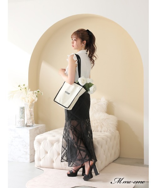 M me eme(エムミーエメ)の「Logo tote bag (eme10234)(トートバッグ・レディース・ホワイト系その他・FREE)」の3枚目の写真