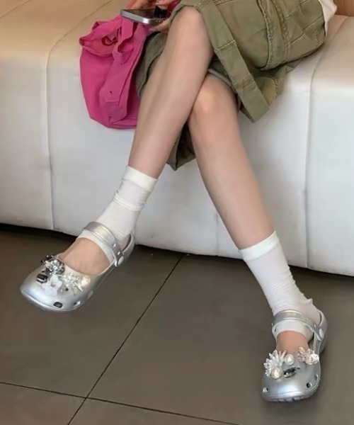 Vipoa(ヴィポア)の「Ballet flat sandal(サンダル・レディース・ホワイト/ブラック/ブラウン/ライトベージュ/ピンク/シルバー・SMALL/MEDIUM/LARGE)」の13枚目の写真