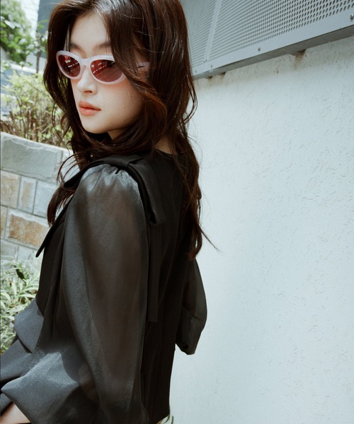 RUIRUE BOUTIQUE(ルイルエブティック)の「ショルダーリボン ペプラム セットアップ | パンツセットアップ・セレモニースーツ・フォーマルスーツ・ママスーツ・パンツスーツ・パンツドレス・パーティードレス・美脚パンツ(パンツドレス・レディース・ブラック/ライトベージュ/ネイビー・S/LL/M/L)」の7枚目の写真