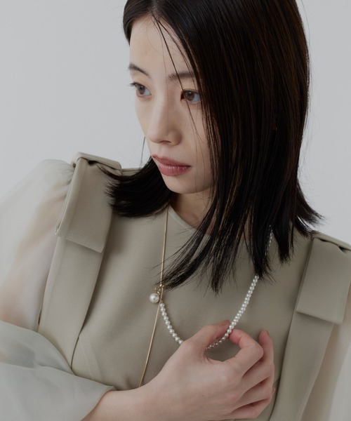 RUIRUE BOUTIQUE(ルイルエブティック)の「ショルダーリボン ペプラム セットアップ | パンツセットアップ・セレモニースーツ・フォーマルスーツ・ママスーツ・パンツスーツ・パンツドレス・パーティードレス・美脚パンツ(パンツドレス・レディース・ブラック/ライトベージュ/ネイビー・S/LL/M/L)」の19枚目の写真